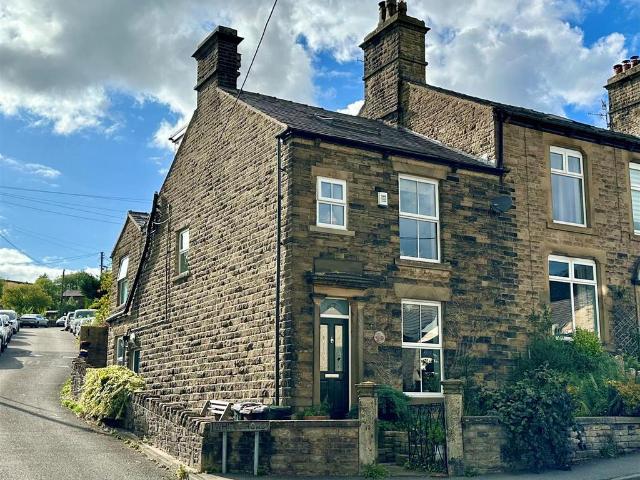 House for sale in Low Leighton, High Peak