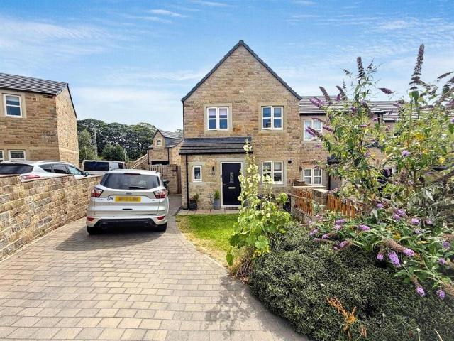 House for sale in West Yorkshire