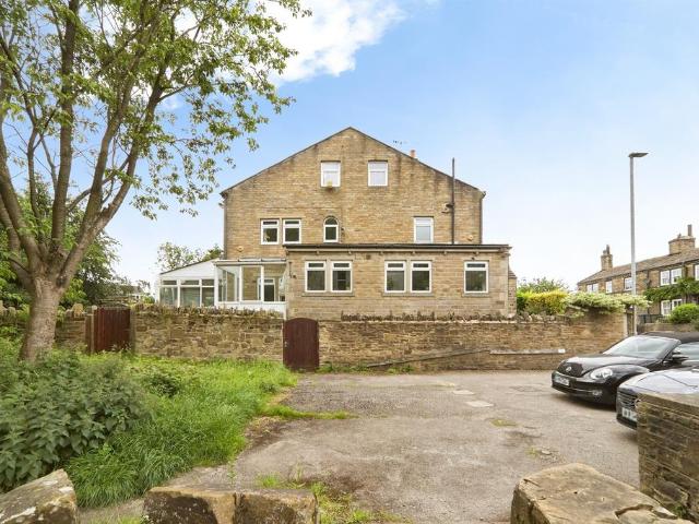 House for sale in West Yorkshire