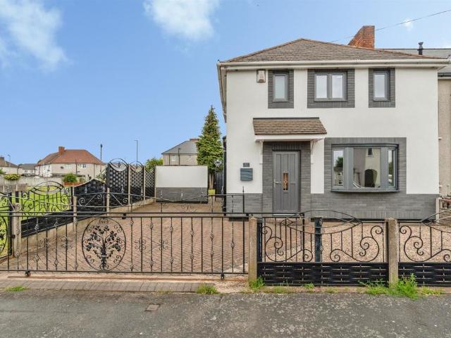 House for sale in Brownhills, West Midlands