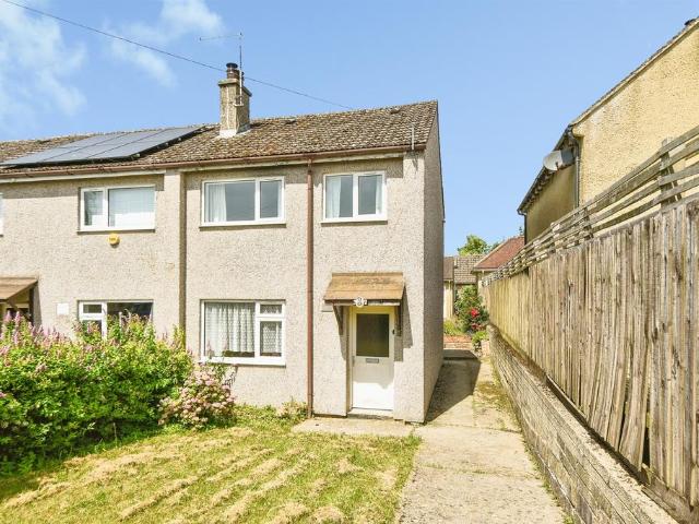 House for sale in Fossebridge, Gloucestershire