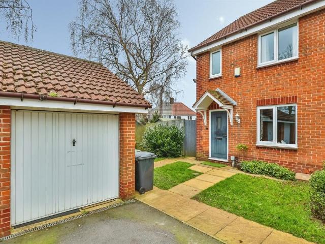 House for sale in Attenborough, East Midlands