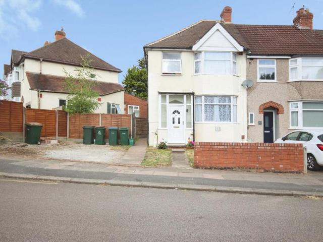 House for sale in Cheylesmore, West Midlands