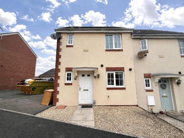 House for sale in Broadlands, Wales