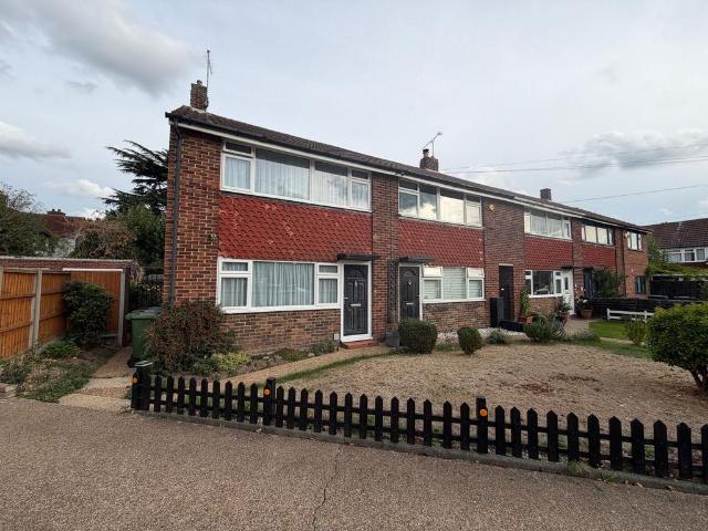 House for sale in Ashford Common, Spelthorne