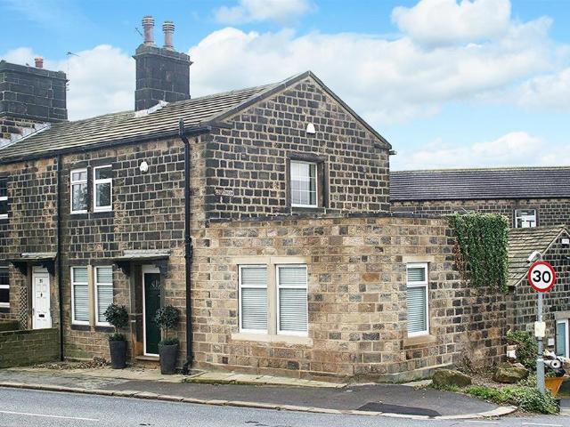 House for sale in Rawdon, West Yorkshire