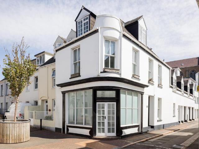 House for sale in St Helier, Greater London