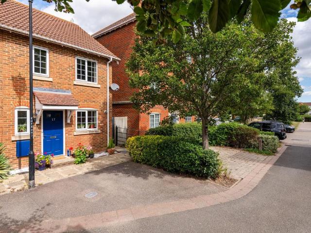 House for sale in Grove Park, Oad Street