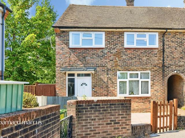 House for sale in Red Hill, Surrey
