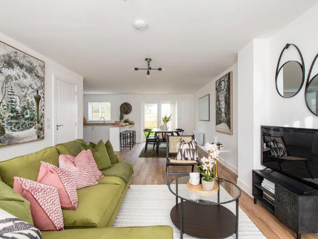 House for sale in Minster, Acol