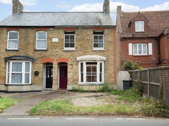 House for sale in Herne and Broomfield, The Bridge