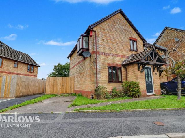 House for sale in Llantrisant, Beddau