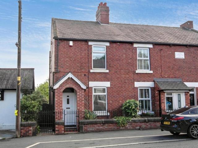 House for sale in Crigglestone, West Yorkshire