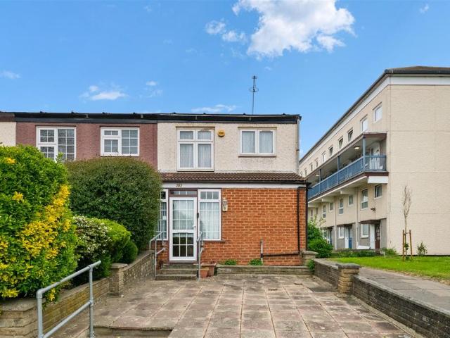 House for sale in London Borough of Hounslow, Greater London