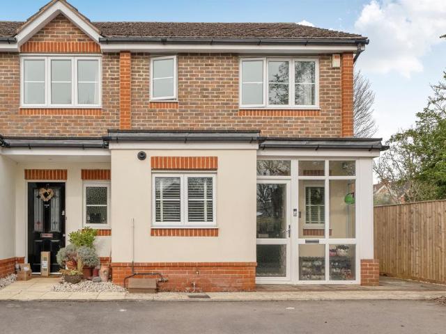 House for sale in Furze Platt, Maidenhead