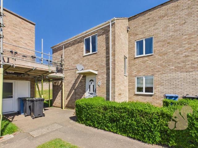 House for sale in Chelmondiston, Suffolk