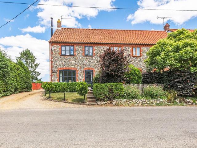 House for sale in Comers, Norfolk