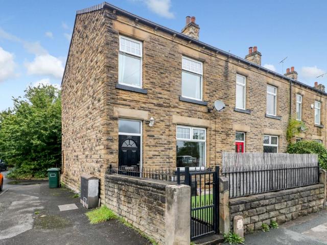 House for sale in Dewsbury Moor, Norristhorpe