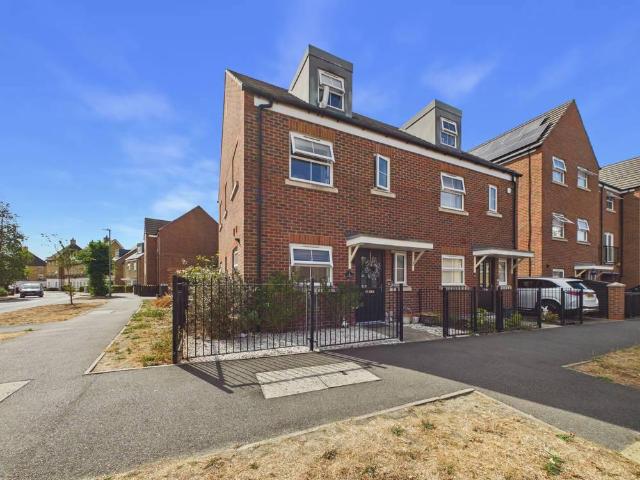 House for sale in Fordham Heath, Essex