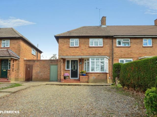 House for sale in Hunton Bridge, Three Rivers