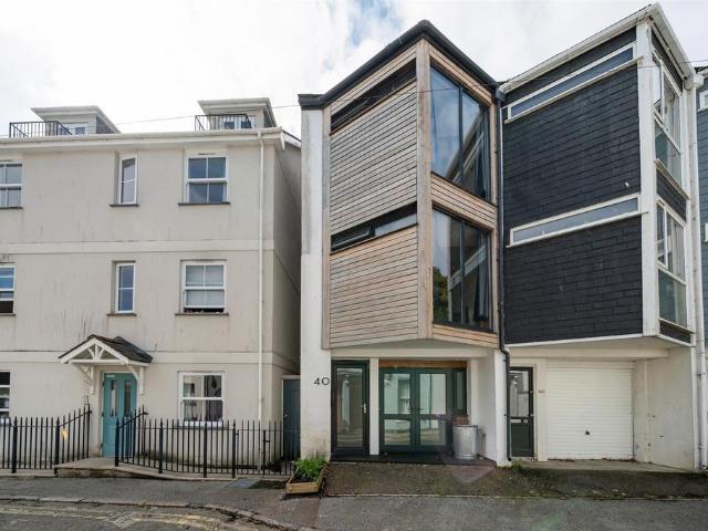 House for sale in Falmouth, Cornwall