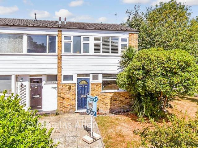 House for sale in Ivy Chimneys, Epping