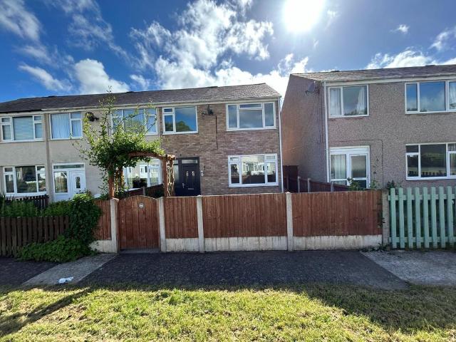 House for sale in Bala