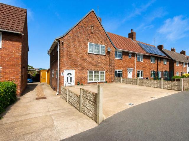 House for sale in Alverton, East Midlands