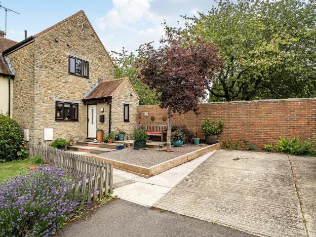 House for sale in Great Faringdon, Dromore