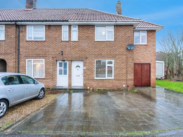 House for sale in Wootton Pillinge, Bedford