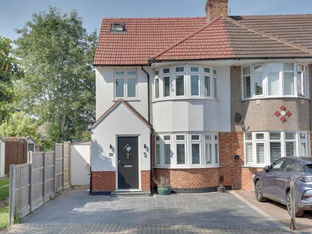 House for sale in St Paul's Cray, Greater London