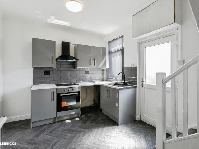 House for sale in Darfield, South Yorkshire