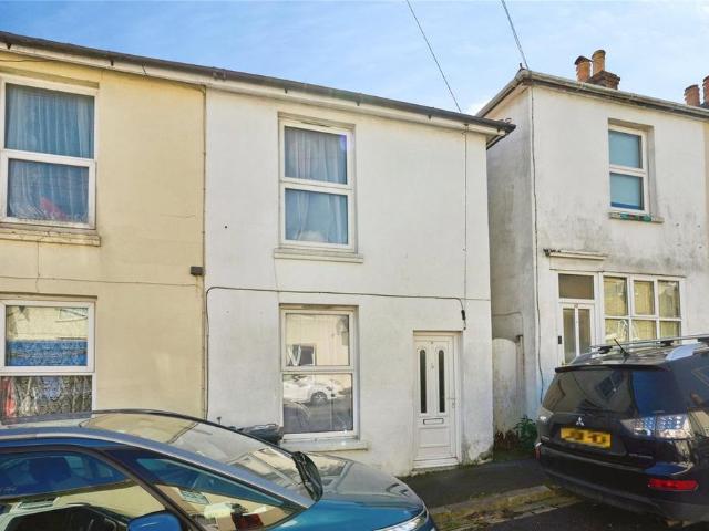 House for sale in Binstead, Ryde