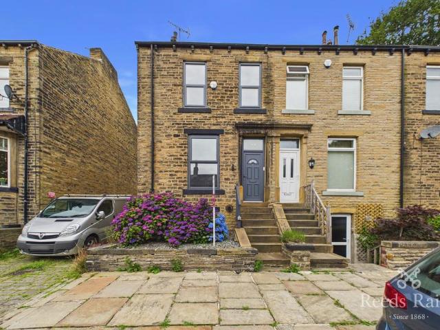 House for sale in Salterhebble, West Yorkshire