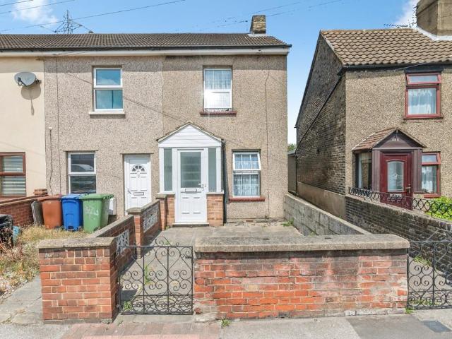 House for sale in Grays, Essex