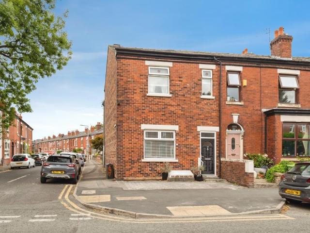 House for sale in Hazel Grove, Greater Manchester