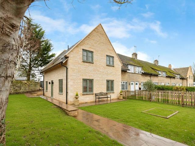 House for sale in Toll Bar, Little Casterton