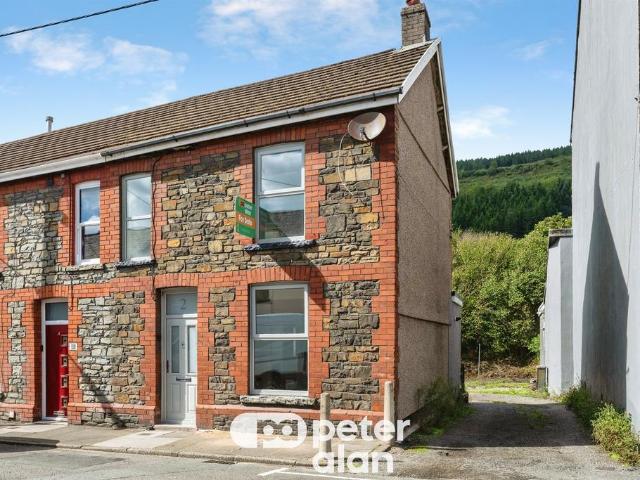 House for sale in Resolven, Wales