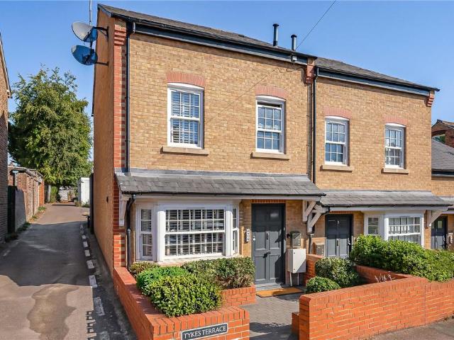 House for sale in Radlett, Hertfordshire