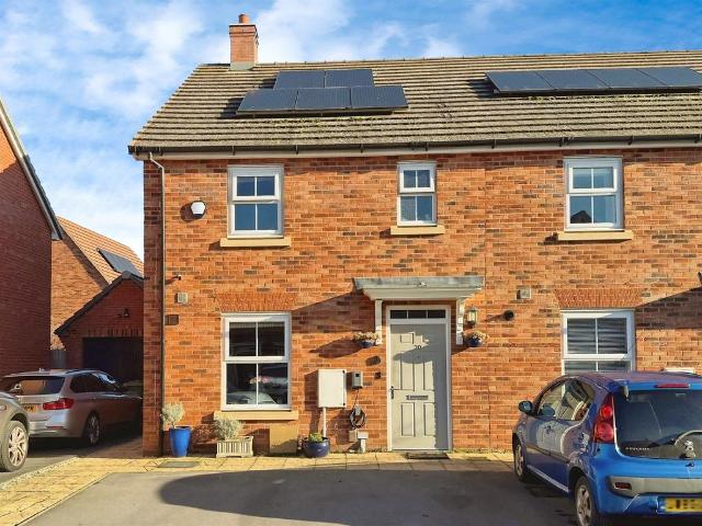 House for sale in Highcroft, Berrick Salome