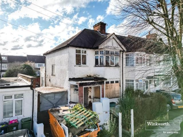 House for sale in London Borough of Ealing, Greater London