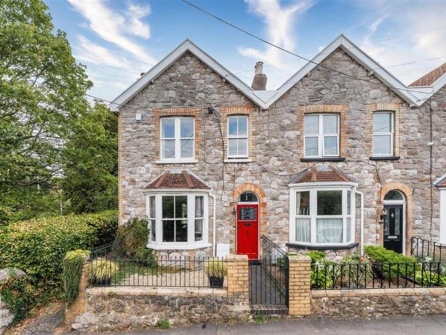 House for sale in Yatton, North Somerset