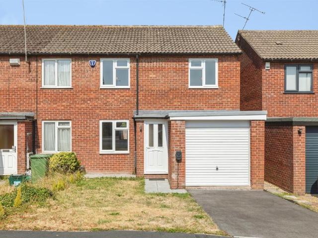 House for sale in Stoke Gifford, South Gloucestershire