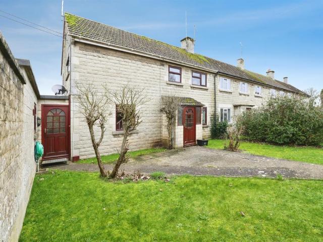 House for sale in Sutton Benger