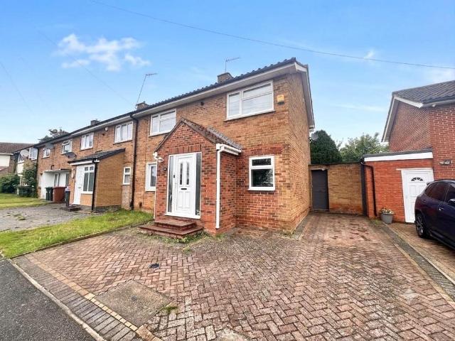 House for sale in Northampton, Northamptonshire