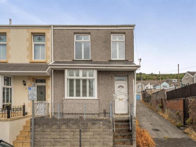 House for sale in Nangreaves, Wales