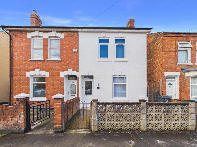 House for sale in Gloucester, Gloucestershire