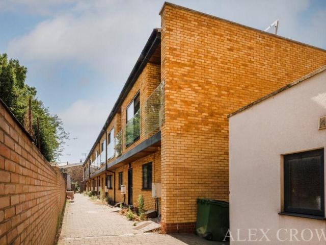 House for sale in Archway, Greater London