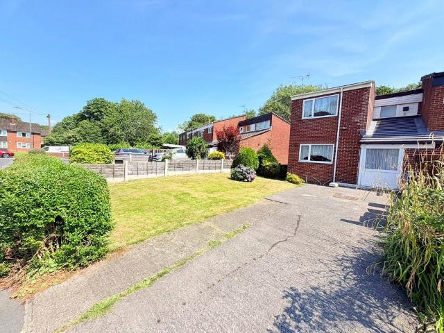 House for sale in Woodley, Greater Manchester