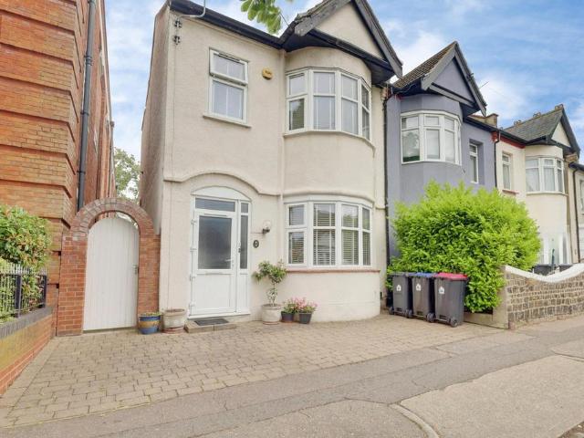 House for sale in Alton Barnes, Isle Of Man